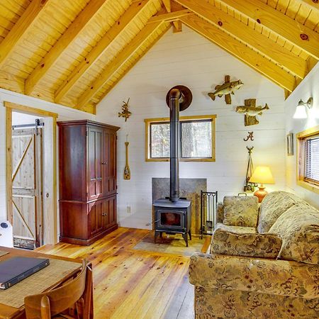 Secluded Tallassee Cabin With Fire Pit And Porch! Ngoại thất bức ảnh