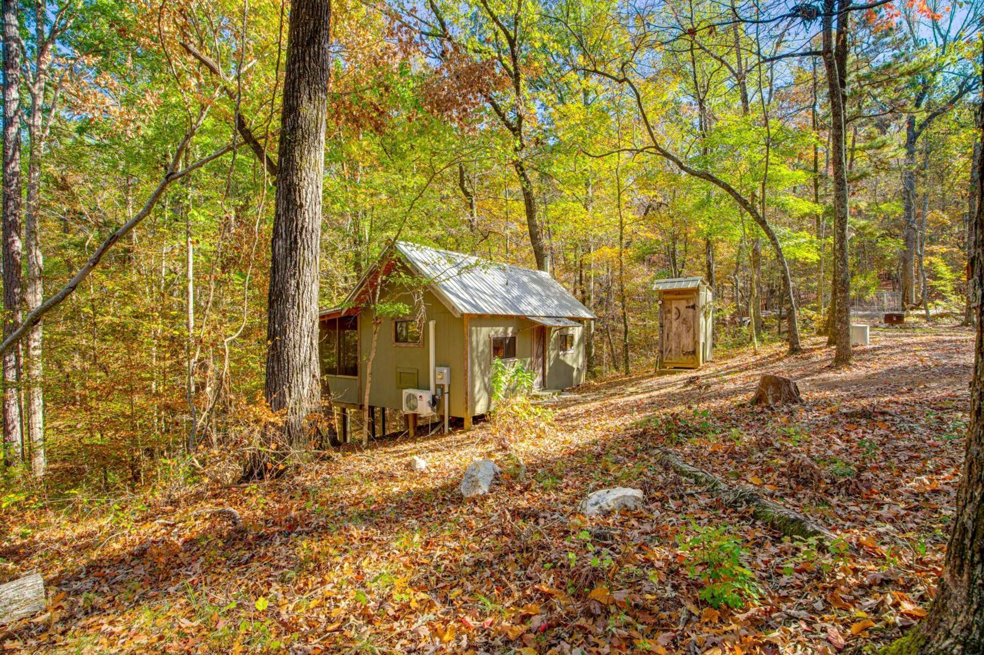 Secluded Tallassee Cabin With Fire Pit And Porch! Ngoại thất bức ảnh